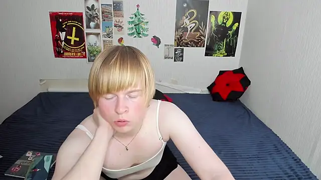Cattie w  online show from 06/03/26, 01:19