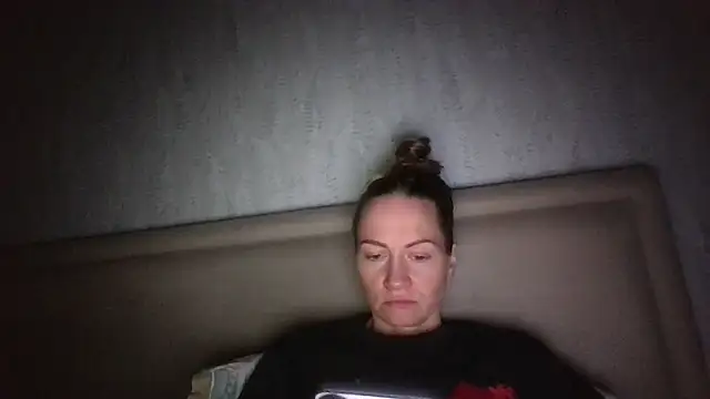 Thavione online show from 02/27/26, 09:04