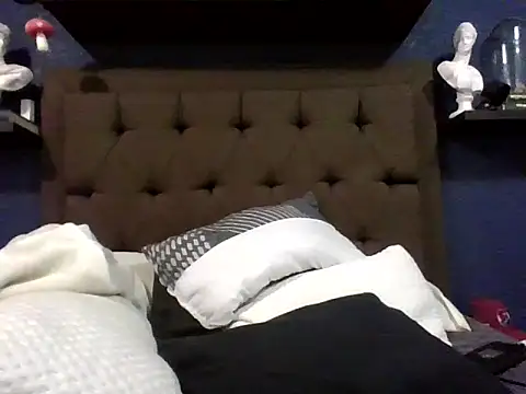 sad fucking boy online show from 10/05/25, 07:17