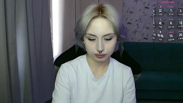 LeisaHopperstad online show from 07/20/26, 10:39