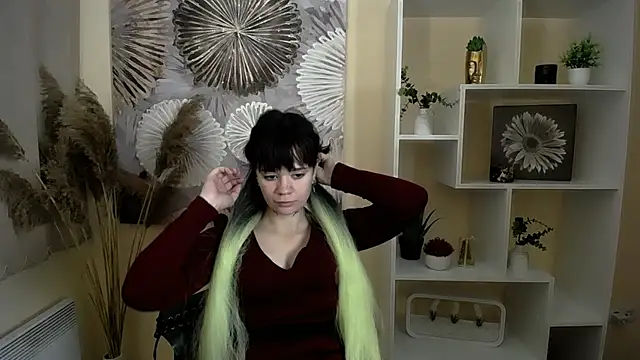Snapshot of Dream_Caster_ chatting on 10/08/25, 10:13 Dream Caster online show from 10/08/25, 10:13