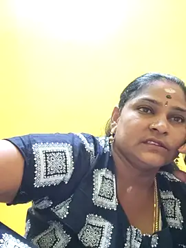 navyasree143 online show from 09/27/25, 02:38