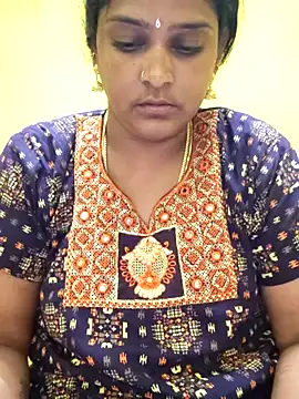 navyasree143 online show from 10/21/25, 11:55