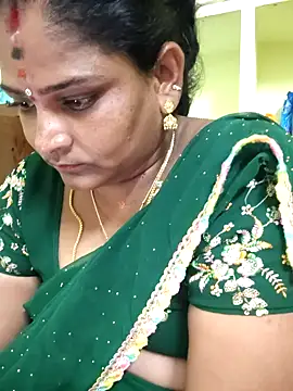 navyasree143 online show from 03/20/26, 04:45