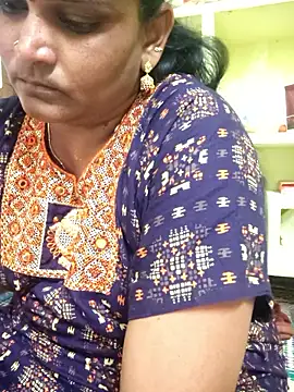 navyasree143 online show from 03/21/26, 04:10