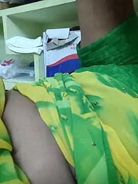 navyasree143 online show from 03/25/26, 12:11