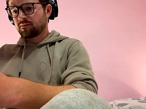 Jasonsnzuk online show from 10/13/25, 08:53