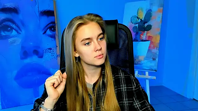 JuneWoods online show from 10/12/25, 09:08