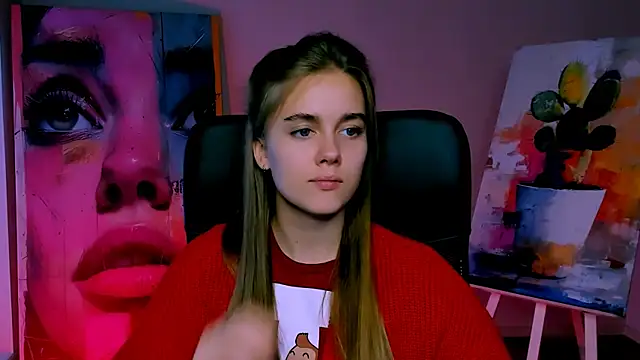 JuneWoods online show from 11/28/25, 10:40