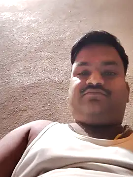 desiyouth94 online show from 10/25/25, 02:35