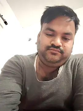 desiyouth94 online show from 11/21/25, 12:21