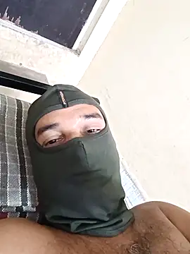 Snapshot of RaviLoveUAll chatting on 11/09/25, 02:54 RaviLoveUAll online show from 11/09/25, 02:54