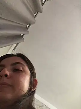 Snapshot of larj021bb chatting on 02/02/26, 12:42 larj021bb online show from 02/02/26, 12:42