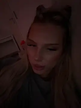 blondeeee online show from 07/02/26, 06:14