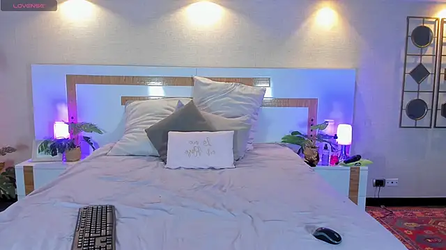 Violeta dh online show from 02/27/26, 12:16