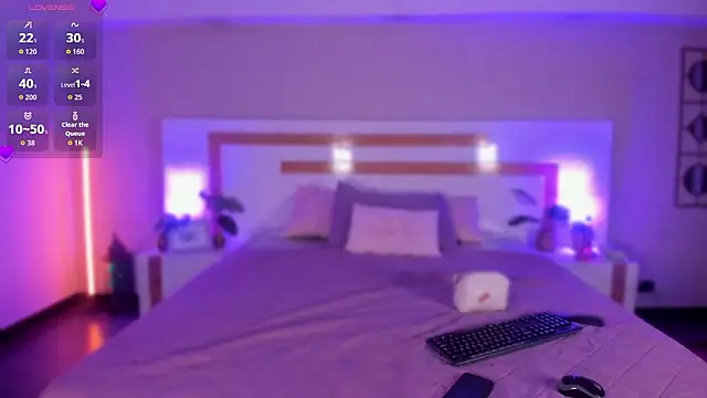 Violeta dh online show from 03/12/26, 11:49