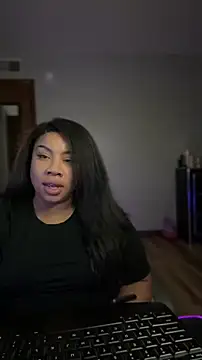 NeliaHexxen online show from 01/16/26, 04:27