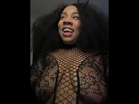 NeliaHexxen online show from 03/17/26, 05:11