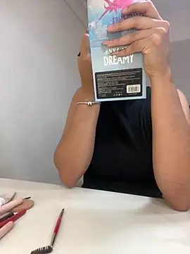 theladymonserrateshow online show from 11/17/25, 12:00