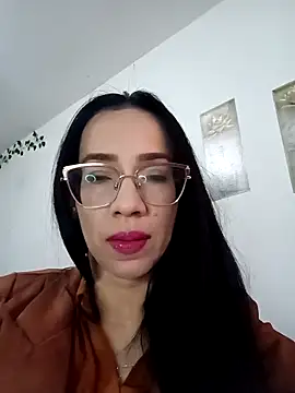 YaraDuartee online show from 11/04/25, 12:37