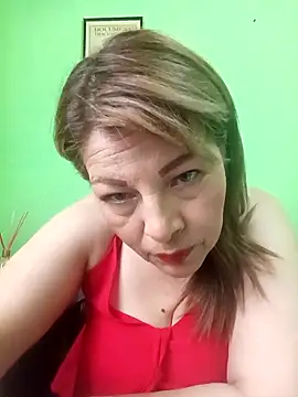 Snapshot of VANESSA__01 chatting on 10/16/25, 06:42 VANESSA  01 online show from 10/16/25, 06:42