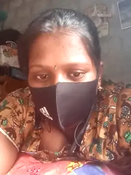 Snapshot of Tamil_Hot_Sandy chatting on 10/22/25, 04:24 Tamil Hot Sandy online show from 10/22/25, 04:24