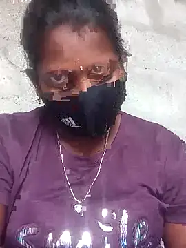 Snapshot of Tamil_Hot_Sandy chatting on 10/27/25, 06:39 Tamil Hot Sandy online show from 10/27/25, 06:39