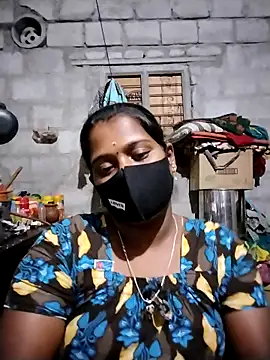 Tamil Hot Sandy online show from 11/30/25, 05:39