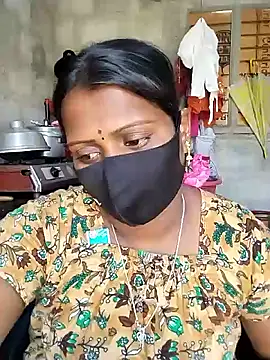 Tamil Hot Sandy online show from 02/13/26, 07:15