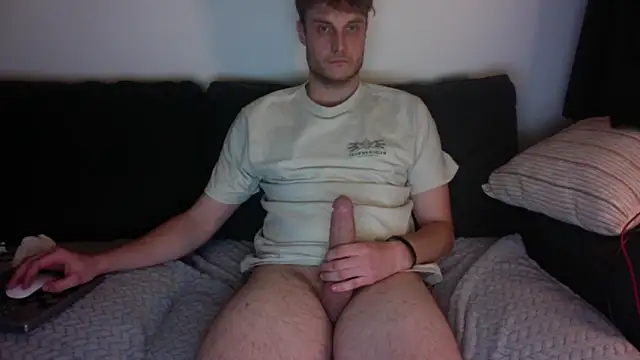 bangzrr3 online show from 10/12/25, 04:39