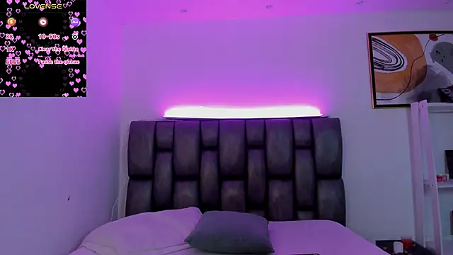 Caroline Millerr online show from 01/08/26, 07:38