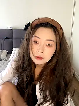 zhouchunhua online show from 10/01/25, 06:19