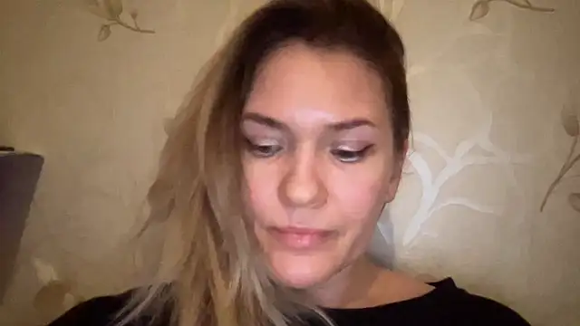 Snapshot of Milysoren chatting on 02/01/26, 05:22 Milysoren online show from 02/01/26, 05:22