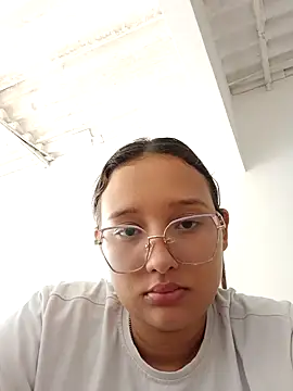 young dairy01 online show from 10/07/25, 12:35