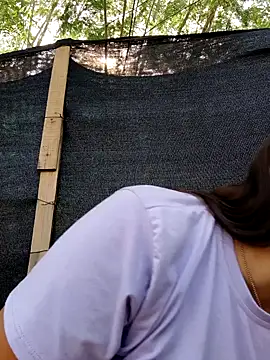 young dairy01 online show from 10/30/25, 01:23