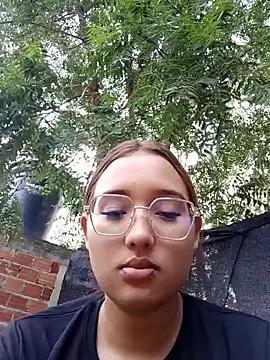 young dairy01 online show from 12/16/25, 11:15