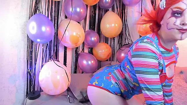 MAGIC VERA online show from 10/31/25, 01:23