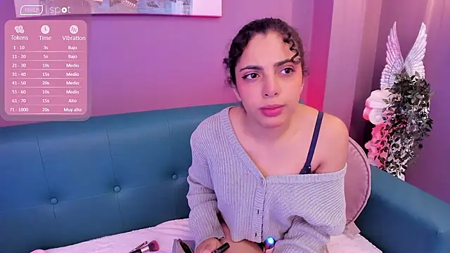 Alessiia   online show from 02/06/26, 03:33