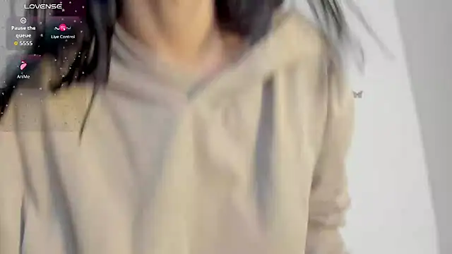 isa martinexxx online show from 11/08/25, 10:41