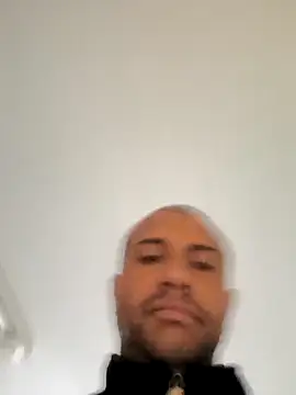 paulo1425 online show from 09/25/25, 10:57