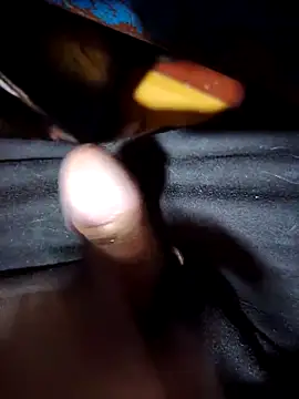 Snapshot of Sir_clouden chatting on 09/18/25, 12:01 Sir clouden online show from 09/18/25, 12:01