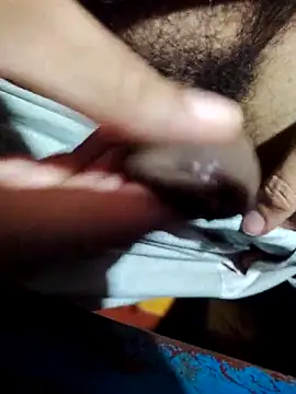 Snapshot of Sir_clouden chatting on 09/22/25, 04:36 Sir clouden online show from 09/22/25, 04:36