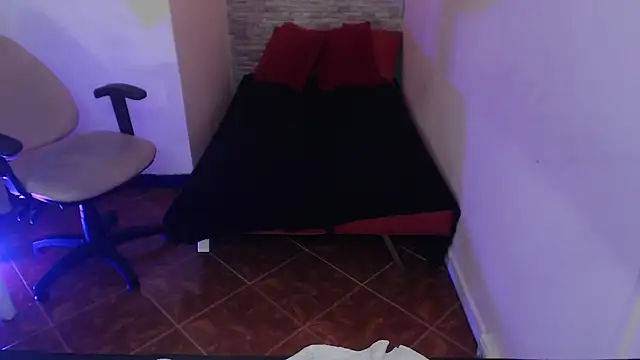  ceeleste cute  online show from 10/01/25, 07:14