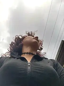  TOMOE online show from 12/19/25, 05:20