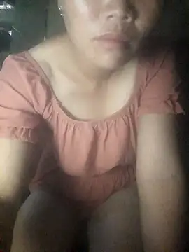 Snapshot of bree-zz chatting on 10/03/25, 02:30 bree-zz online show from 10/03/25, 02:30