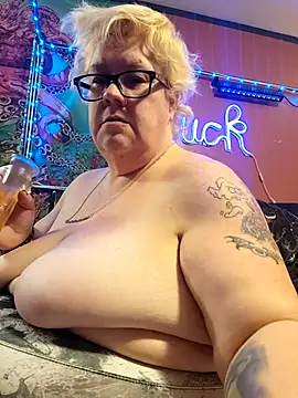 violentviolet68 online show from 12/21/25, 05:31