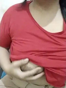 Snapshot of Yourbabysweet05 chatting on 09/27/25, 09:14 Yourbabysweet05 online show from 09/27/25, 09:14