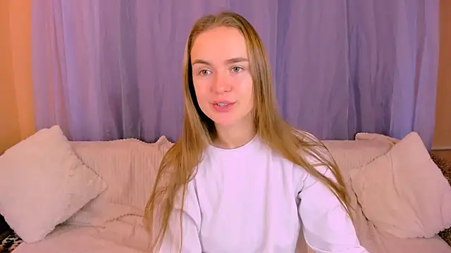 LilMary  online show from 11/27/25, 06:48