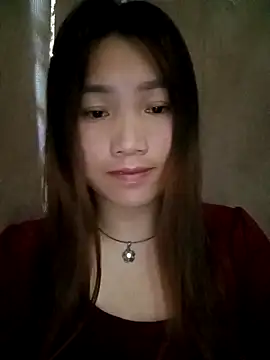 min-xinh online show from 10/14/25, 05:08