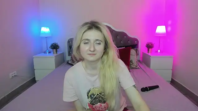 CamillaDreamer online show from 12/03/25, 05:33